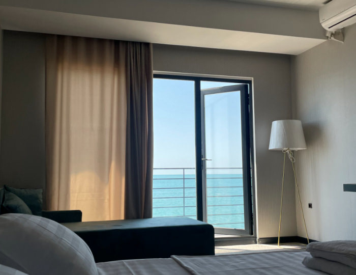 1-мест. (разм. в 2-мест.) комфорт с балк. - Отель «Prince Hotel Gagra» Гагра